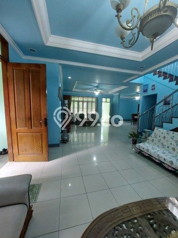 Rumah Elit Modern Tanpa Renovasi di Tanjung Barat Jakarta Selatan Rumah Elit Modern Tanpa Renovasi di Tanjung Barat Jakarta Selatan