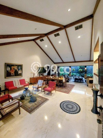 Rumah Elit LB 235m2 Siap Pakai Desain Elegan di Cipete, Jakarta Selatan Rumah Elit LB 235m2 Siap Pakai Desain Elegan di Cipete, Jakarta Selatan