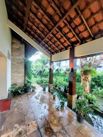 Rumah Elit LB 235m2 Siap Pakai Desain Elegan di Cipete, Jakarta Selatan Rumah Elit LB 235m2 Siap Pakai Desain Elegan di Cipete, Jakarta Selatan