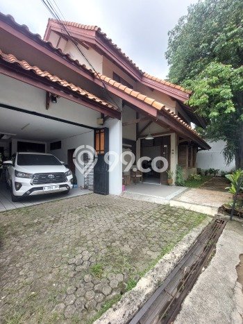 Ready to Use! Premium House LT 380m2 Desain Elegan di Cipete Ready to Use! Premium House LT 380m2 Desain Elegan di Cipete