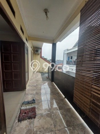 Rumah Eksklusif Siap Huni LT 167m2 di Ciledug, Tangerang Rumah Eksklusif Siap Huni LT 167m2 di Ciledug, Tangerang