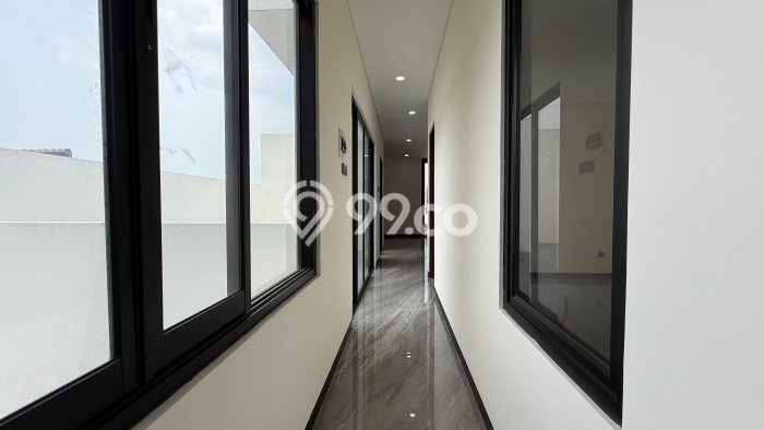 Hunian Mewah LB 324m2 Siap Pakai Desain Elegan di Pejaten, Jakarta Selatan Hunian Mewah LB 324m2 Siap Pakai Desain Elegan di Pejaten, Jakarta Selatan