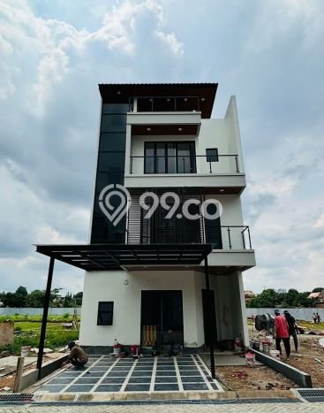 Dijual Rumah Premium dengan Fasilitas Sekitar Lengkap di Cilandak, Jakarta Selatan Dijual Rumah Premium dengan Fasilitas Sekitar Lengkap di Cilandak, Jakarta Selatan