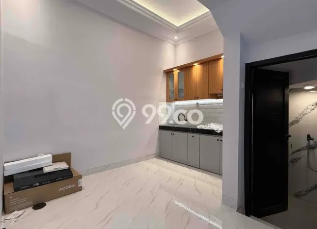 Jual Rumah Minimalis Bagus Punya 4 KT di Jagakarsa Jakarta Selatan SHM Jual Rumah Minimalis Bagus Punya 4 KT di Jagakarsa Jakarta Selatan SHM