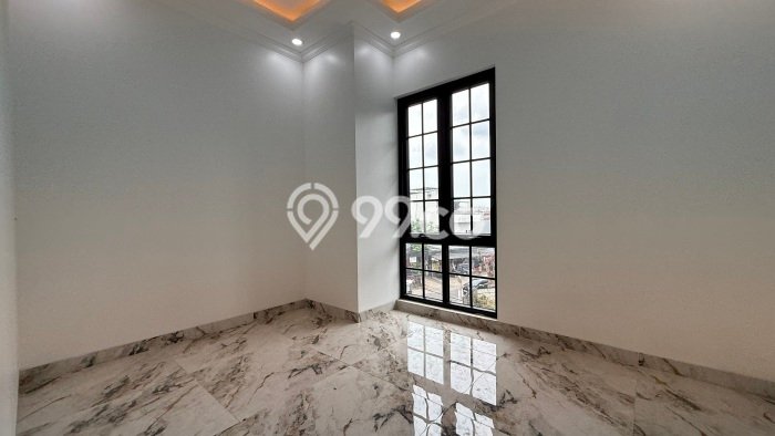 Rumah Luxury Modern Tanpa Renovasi di Pejaten Jakarta Selatan Rumah Luxury Modern Tanpa Renovasi di Pejaten Jakarta Selatan
