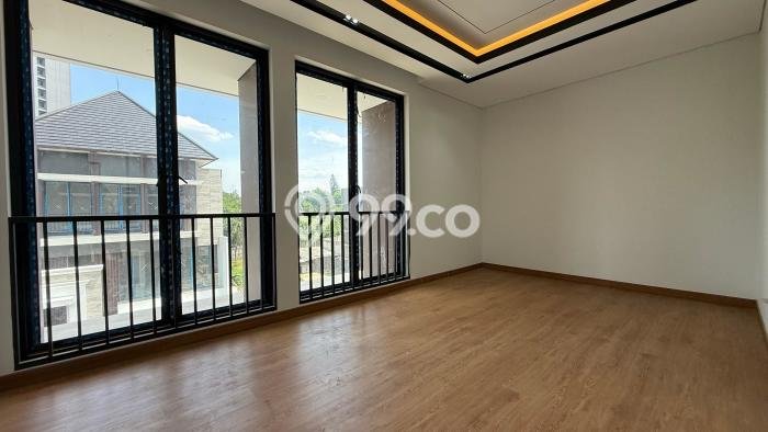 Siap Huni Rumah Mewah 5 Kamar di Cilandak Dekat ke Mana Pun Siap Huni Rumah Mewah 5 Kamar di Cilandak Dekat ke Mana Pun