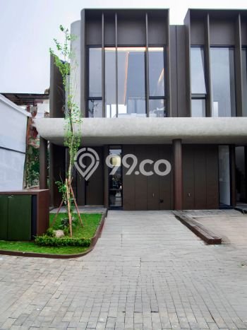 Rumah Luas Asri 4 KT Siap Pakai di Bintaro Jakarta Selatan Rumah Luas Asri 4 KT Siap Pakai di Bintaro Jakarta Selatan
