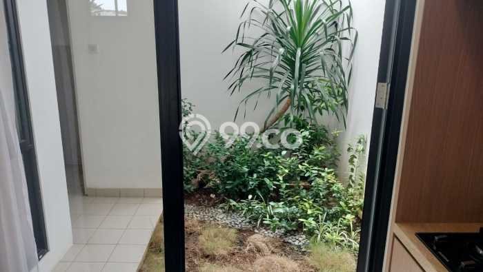 Jual Rumah Luas Elegan Dengan View Cantik di Cijantung, Jakarta Timur Jual Rumah Luas Elegan Dengan View Cantik di Cijantung, Jakarta Timur
