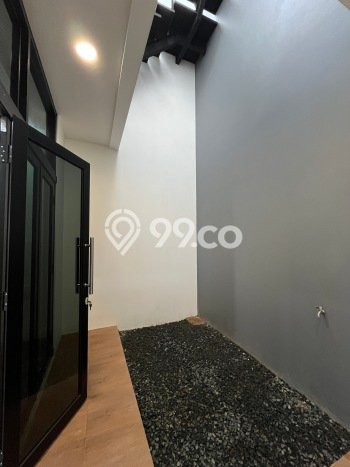 Dijual Rumah Eksklusif 4 KT di Cibubur, Depok Dijual Rumah Eksklusif 4 KT di Cibubur, Depok