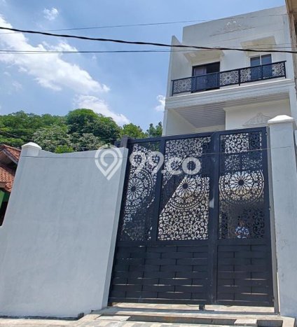 Rumah Luxury Modern Tanpa Renovasi di Jakarta Garden City Jakarta Timur Rumah Luxury Modern Tanpa Renovasi di Jakarta Garden City Jakarta Timur