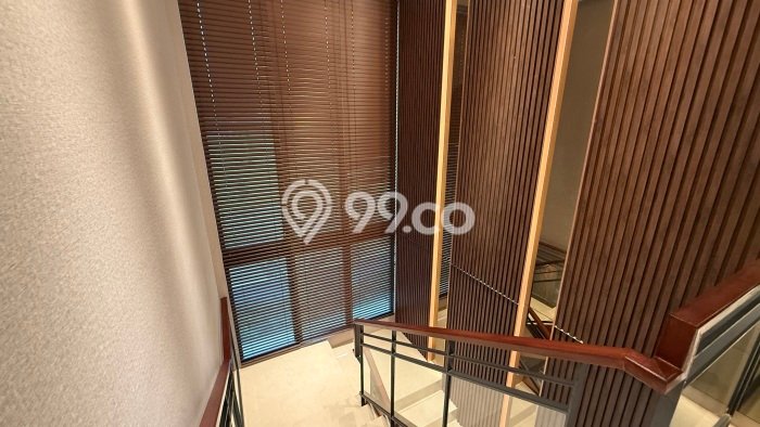 Rumah Luxury Modern Siap Huni di Cibubur Bekasi Rumah Luxury Modern Siap Huni di Cibubur Bekasi
