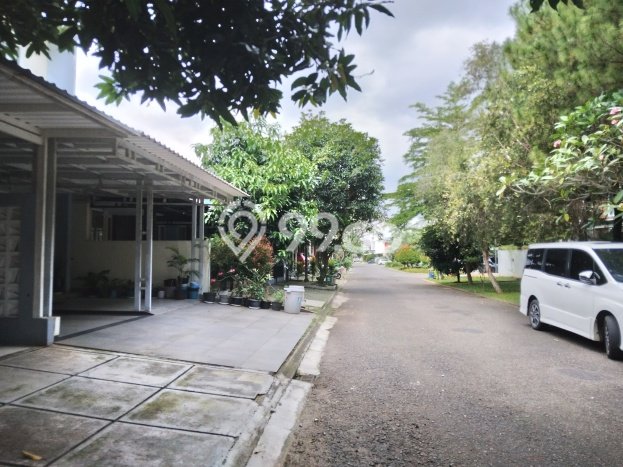 LOKASI PREMIUM! Rumah Berkembang area Cibubur, Luas 110m² LB 150m² LOKASI PREMIUM! Rumah Berkembang area Cibubur, Luas 110m² LB 150m²