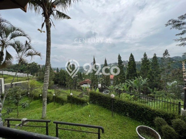 Dijual Cepat! Vila Kawasan Coblong, Dimensi 743m2m², Kawasan Prospektif dengan nilai meningkat Dijual Cepat! Vila Kawasan Coblong, Dimensi 743m2m², Kawasan Prospektif dengan nilai meningkat