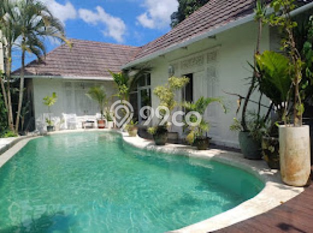 Vila Kawasan , Luas 275m2m², Area Nyaman Vila Kawasan , Luas 275m2m², Area Nyaman