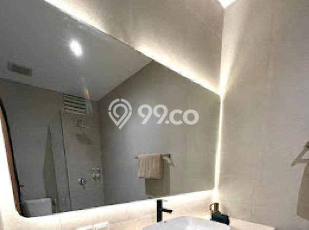 Vila Kawasan , Area 332m2m², Posisi Premium Vila Kawasan , Area 332m2m², Posisi Premium