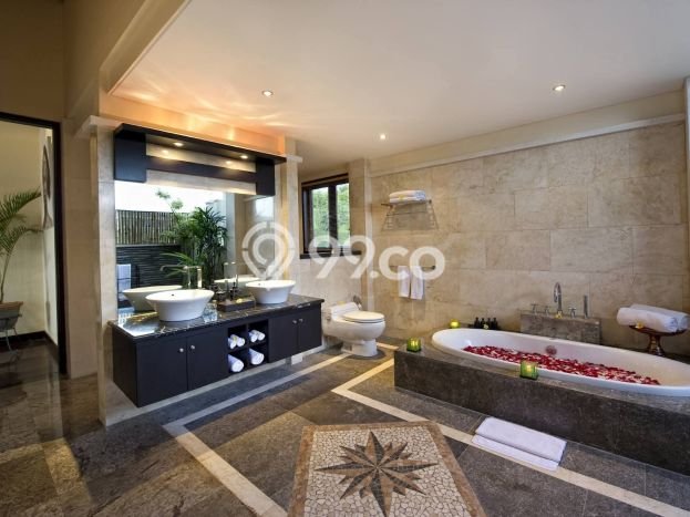 Vila Kawasan , Luas 1700m2m², Akses ke Fasilitas Umum Vila Kawasan , Luas 1700m2m², Akses ke Fasilitas Umum