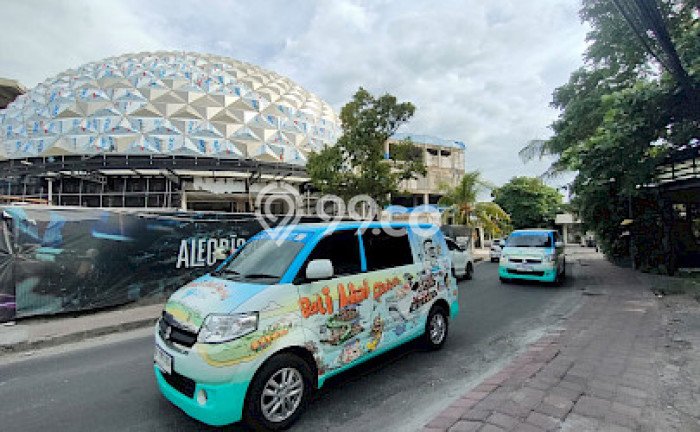 Tanah Kavling Dijual di Batu Belig, Badung dengan Luas Tanah 1040m2 Tanah Kavling Dijual di Batu Belig, Badung dengan Luas Tanah 1040m2