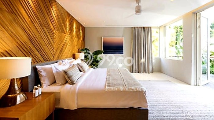KESEMPATAN EMAS! Vila Kawasan , Dimensi 2400m2m², Lingkungan Elite dengan keamanan terjamin KESEMPATAN EMAS! Vila Kawasan , Dimensi 2400m2m², Lingkungan Elite dengan keamanan terjamin