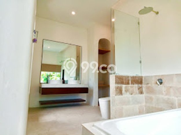 KESEMPATAN EMAS! Vila Kawasan , Ukuran 100m2m², Area Potensial dengan prospek naik KESEMPATAN EMAS! Vila Kawasan , Ukuran 100m2m², Area Potensial dengan prospek naik