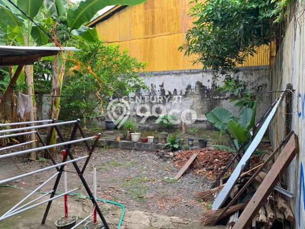 Ruko untuk disewa di Umbulharjo punya LT 700m2 & LB 350m2 harga sewa kompetitif Ruko untuk disewa di Umbulharjo punya LT 700m2 & LB 350m2 harga sewa kompetitif