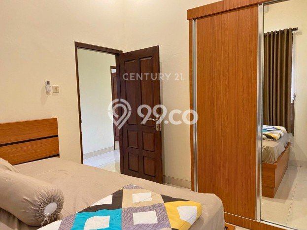 Siap Huni Hunian Elit 5 Kamar di Tegalrejo Dekat ke Mana Pun Siap Huni Hunian Elit 5 Kamar di Tegalrejo Dekat ke Mana Pun