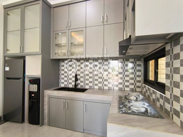 Rumah Modern Cantik 4 Kamar Bisa Langsung Pindah di Sleman Rumah Modern Cantik 4 Kamar Bisa Langsung Pindah di Sleman