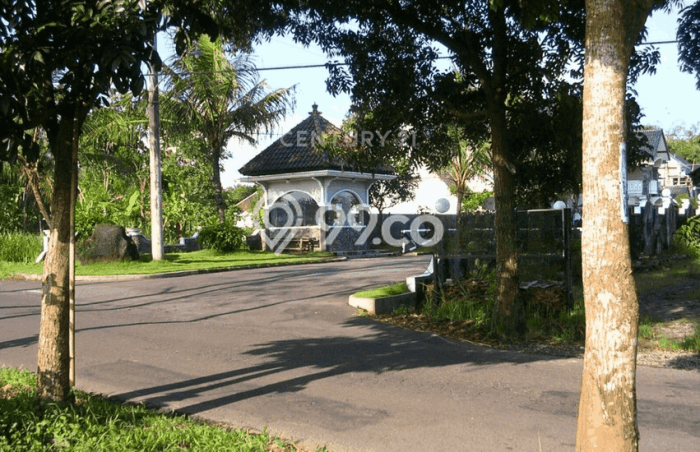 Lahan Dijual Lokasi Sleman, Sleman dengan Luas Tanah 1054m2 dan Status SHM Lahan Dijual Lokasi Sleman, Sleman dengan Luas Tanah 1054m2 dan Status SHM