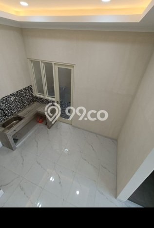 Rumah Mewah Dijual LT 120m2 di Rungkut, Surabaya Rumah Mewah Dijual LT 120m2 di Rungkut, Surabaya
