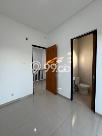 Rumah Modern Minimalis 3 KT Bisa Langsung Pindah di Kenjeran Rumah Modern Minimalis 3 KT Bisa Langsung Pindah di Kenjeran