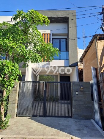 Dijual Hunian Rumah Nyaman 3 KT di Manyar, Surabaya Dijual Hunian Rumah Nyaman 3 KT di Manyar, Surabaya