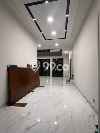 Dijual Rumah Luas Megah Dengan View Eksklusif di kertajaya, Surabaya Dijual Rumah Luas Megah Dengan View Eksklusif di kertajaya, Surabaya