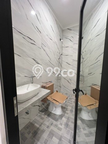 Rumah Minimalis 3 KT LT 75m2 di Manyar Rumah Minimalis 3 KT LT 75m2 di Manyar