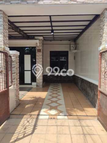 Rumah Modern 4 Kamar LT 157m2 di Pondok Tjandra Rumah Modern 4 Kamar LT 157m2 di Pondok Tjandra