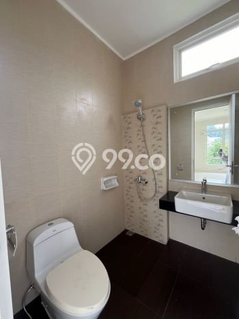 Rumah Luas Asri 4 KT Siap Pakai di Sentul City Bogor Rumah Luas Asri 4 KT Siap Pakai di Sentul City Bogor