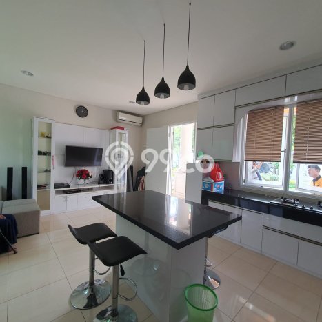 Ready to Use! Luxury House LT 96m2 Desain Modern di BSD Vanya Park Ready to Use! Luxury House LT 96m2 Desain Modern di BSD Vanya Park