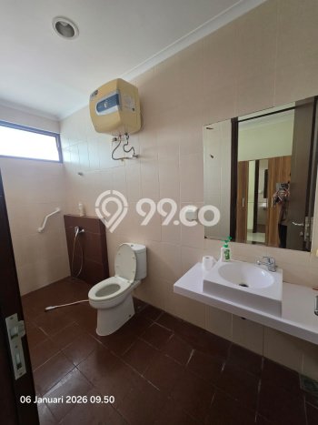 Siap Huni Rumah Mewah 4 Kamar di BSD Dekat ke Mana Saja Siap Huni Rumah Mewah 4 Kamar di BSD Dekat ke Mana Saja