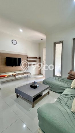 Jarang Ada! Rumah Kontrakan 4 Kamar Nyaman Siap Huni Gading Serpong Jarang Ada! Rumah Kontrakan 4 Kamar Nyaman Siap Huni Gading Serpong