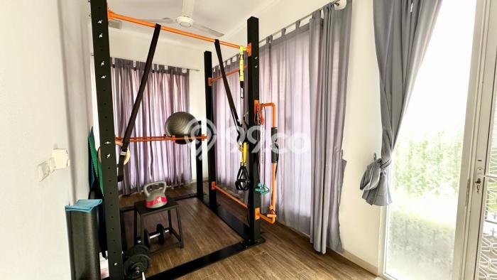 Rumah Mewah LB 310m2 Siap Pakai Desain Elegan di BSD Foresta, Tangerang Rumah Mewah LB 310m2 Siap Pakai Desain Elegan di BSD Foresta, Tangerang