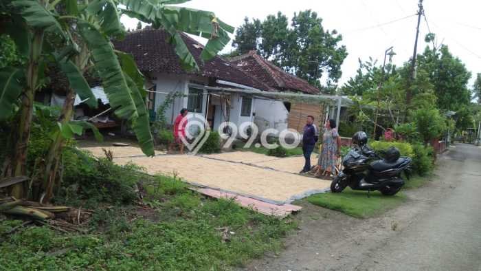 Dijual Tanah di Bantul, Luas 195m2 SHM Dijual Tanah di Bantul, Luas 195m2 SHM