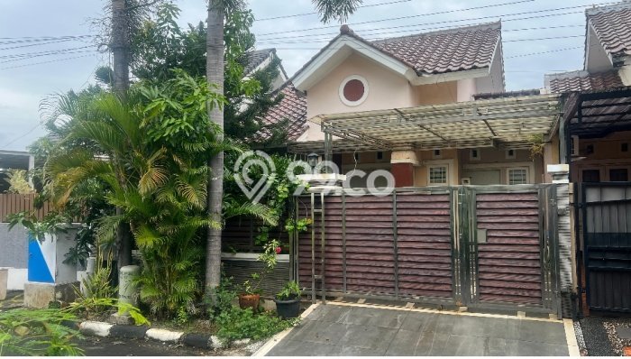 Dijual Rumah Strategis Bagus Punya 2 KT di Cakung Jakarta Timur SHM Dijual Rumah Strategis Bagus Punya 2 KT di Cakung Jakarta Timur SHM