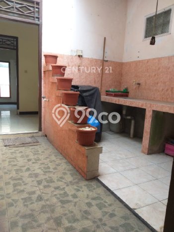 Rumah Luxury Modern Siap Huni di Ciganjur Jakarta Selatan Rumah Luxury Modern Siap Huni di Ciganjur Jakarta Selatan