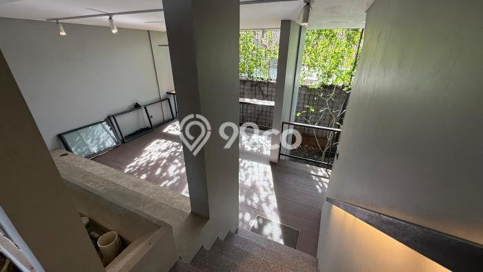Rumah Elit Modern Siap Huni di Kemang Jakarta Selatan Rumah Elit Modern Siap Huni di Kemang Jakarta Selatan