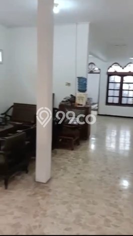 Rumah Modern Cantik 5 KT Bisa Langsung Pindah di Sidoarjo Rumah Modern Cantik 5 KT Bisa Langsung Pindah di Sidoarjo