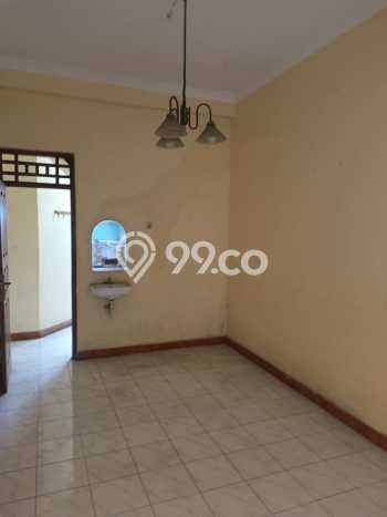 Dijual Cepat Rumah Bagus Siap Huni LB 199m2 di Waru, Sidoarjo Dijual Cepat Rumah Bagus Siap Huni LB 199m2 di Waru, Sidoarjo