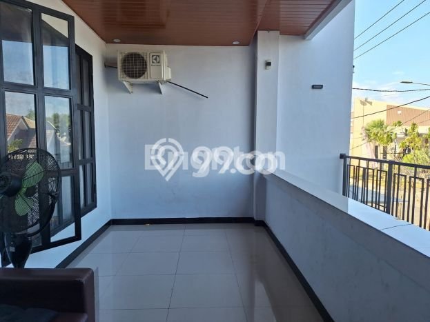 For Sale Rumah 5 Kamar Lokasi Ideal Nyaman dan Strategis di Sukodono For Sale Rumah 5 Kamar Lokasi Ideal Nyaman dan Strategis di Sukodono