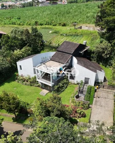 Vila Kawasan , Luas 1062m2m², Cocok untuk beragam keperluan Vila Kawasan , Luas 1062m2m², Cocok untuk beragam keperluan