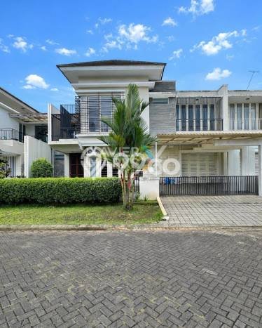 Jual Rumah Luas Elegan Dengan View Eksklusif di Araya, Malang Jual Rumah Luas Elegan Dengan View Eksklusif di Araya, Malang