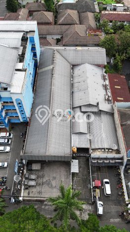 Area Ramai! Gudang Dijual di Lowokwaru untuk Bisnis Luas Bangunan 1100m2 Area Ramai! Gudang Dijual di Lowokwaru untuk Bisnis Luas Bangunan 1100m2