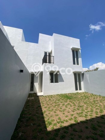 Jual Rumah Eksklusif 2 KT di Sulfat, Malang Jual Rumah Eksklusif 2 KT di Sulfat, Malang