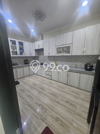 Rumah Elit LB 360m2 Siap Pakai Desain Elegan di Graha Raya Bintaro, Tangerang Selatan Rumah Elit LB 360m2 Siap Pakai Desain Elegan di Graha Raya Bintaro, Tangerang Selatan